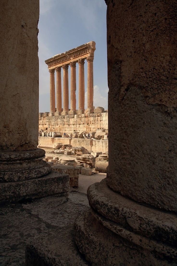 Diamond painting of Baalbek ruins